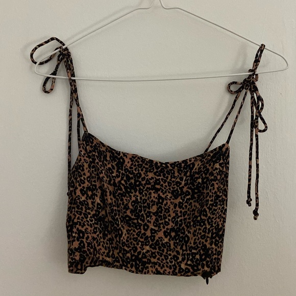 Aritzia Wilfred Penelope Camisole - Picture 2 of 4